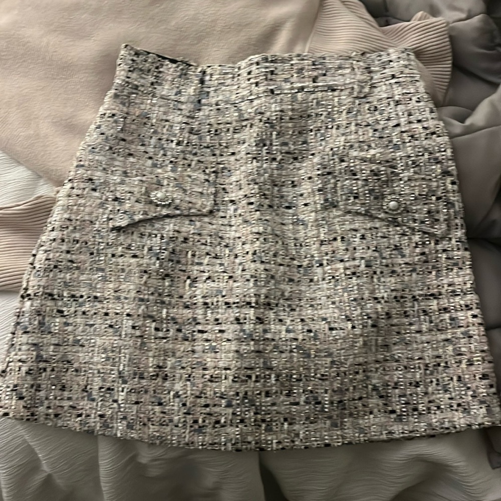 Tweed skirt